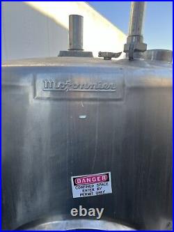 500 Gallon Mojonnier Cold Wall Jacketed Mix Tank Model 97500 Stainless Steel