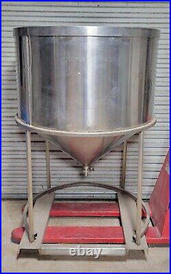 MIXING TANK 70 Gallon Stainless Steel Conical Reaction Vessel Reactor Blending