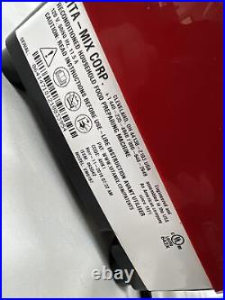 Vitamix E320 Explorian High Performance Blender 64oz VM0197 RED (Used)
